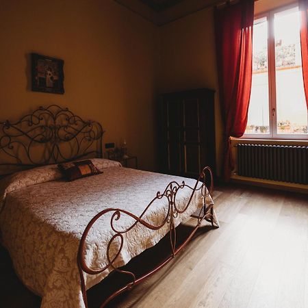 Salotto Delle Arti Hotel Модена Екстериор снимка