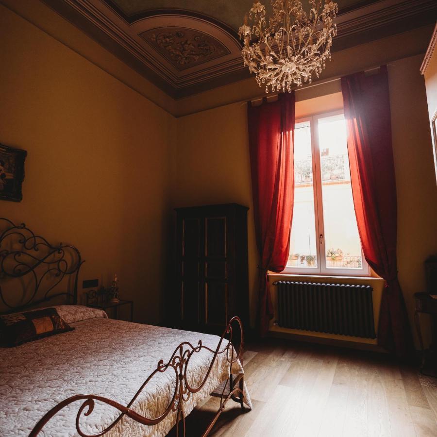 Salotto Delle Arti Hotel Модена Екстериор снимка