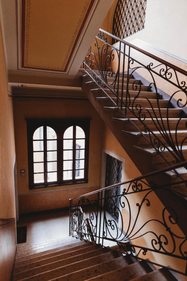 Salotto Delle Arti Hotel Модена Екстериор снимка